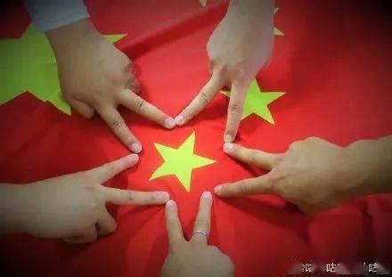 探索大学毕业后,你还会和室友联系吗?热议话题,红迪网等你来发声!